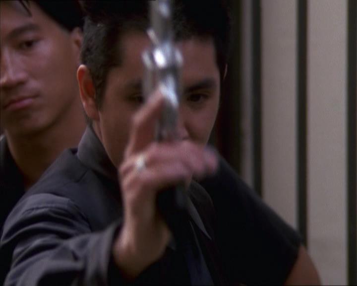 Charmed-Online_dot_net-1x04DeadManDating0164.jpg Charmed-Online_dot_net-1x04DeadManDating0164.jpg