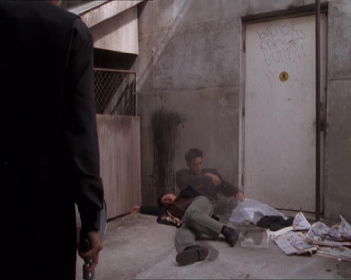 Charmed-Online_dot_net-1x04DeadManDating0167.jpg Charmed-Online_dot_net-1x04DeadManDating0167.jpg