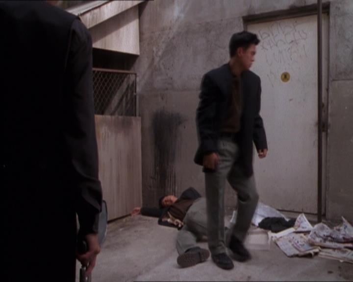 Charmed-Online_dot_net-1x04DeadManDating0170.jpg Charmed-Online_dot_net-1x04DeadManDating0170.jpg