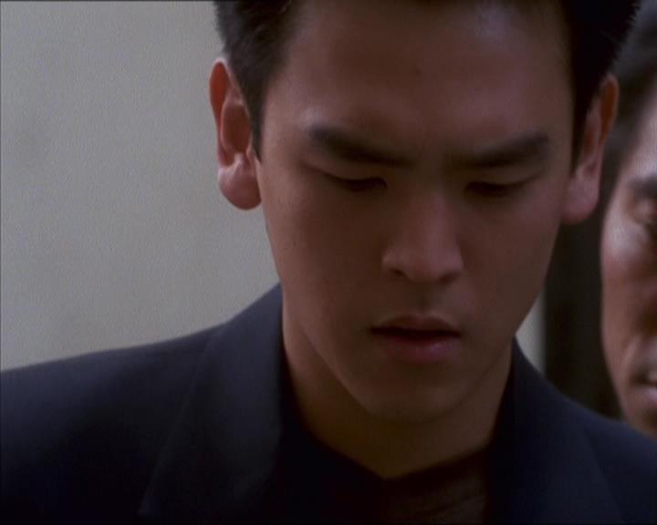 Charmed-Online_dot_net-1x04DeadManDating0175.jpg Charmed-Online_dot_net-1x04DeadManDating0175.jpg