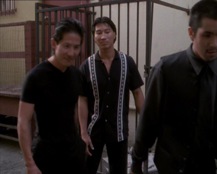 Charmed-Online_dot_net-1x04DeadManDating0177.jpg Charmed-Online_dot_net-1x04DeadManDating0177.jpg