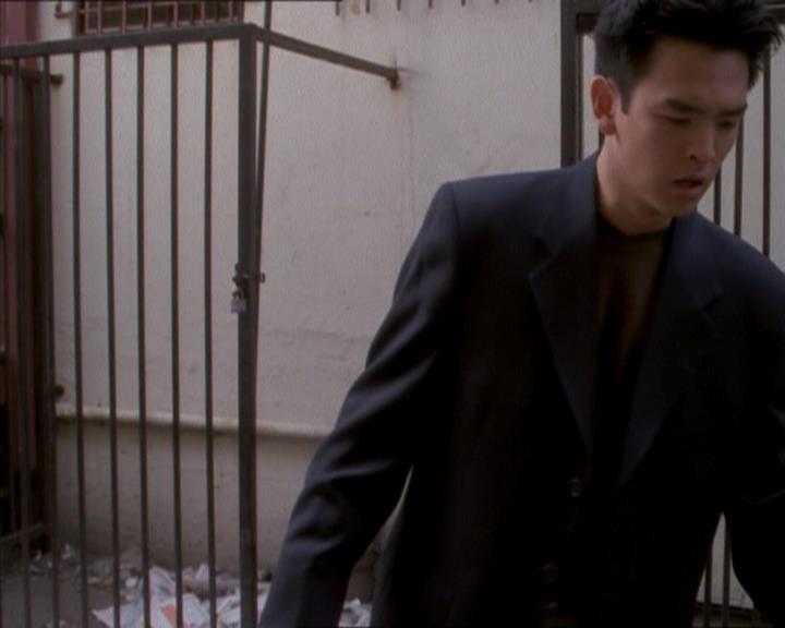 Charmed-Online_dot_net-1x04DeadManDating0203.jpg Charmed-Online_dot_net-1x04DeadManDating0203.jpg