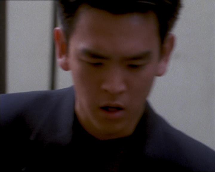 Charmed-Online_dot_net-1x04DeadManDating0206.jpg Charmed-Online_dot_net-1x04DeadManDating0206.jpg