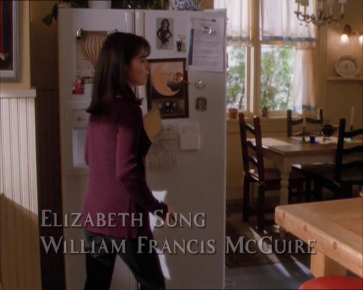 Charmed-Online_dot_net-1x04DeadManDating0269.jpg