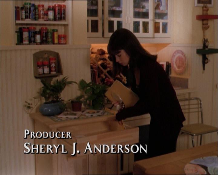 Charmed-Online_dot_net-1x04DeadManDating0276.jpg Charmed-Online_dot_net-1x04DeadManDating0276.jpg