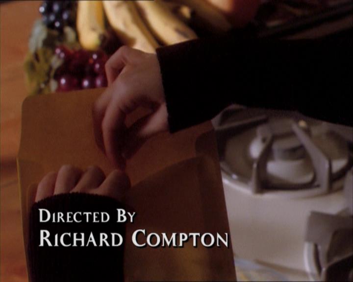 Charmed-Online_dot_net-1x04DeadManDating0290.jpg Charmed-Online_dot_net-1x04DeadManDating0290.jpg