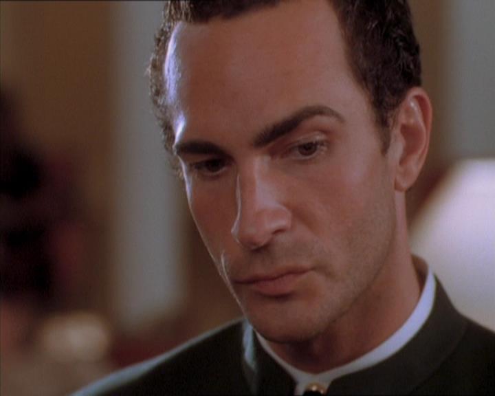 Charmed-Online_dot_net-1x04DeadManDating0452.jpg Charmed-Online_dot_net-1x04DeadManDating0452.jpg