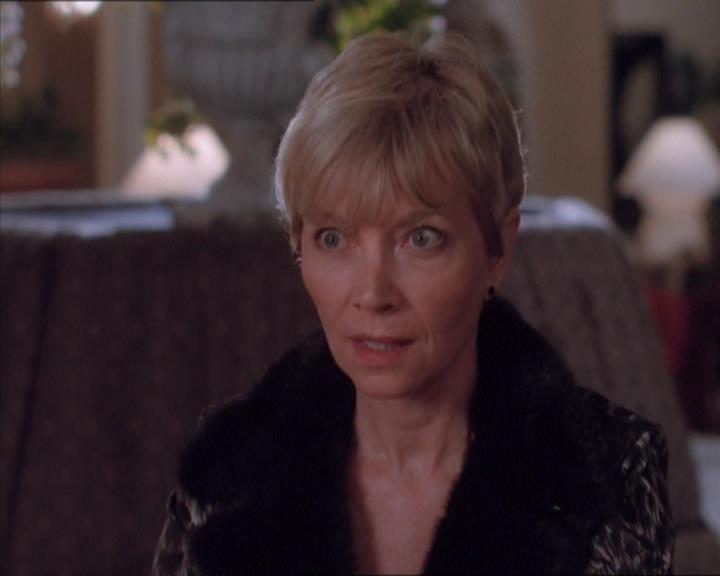 Charmed-Online_dot_net-1x04DeadManDating0534.jpg Charmed-Online_dot_net-1x04DeadManDating0534.jpg