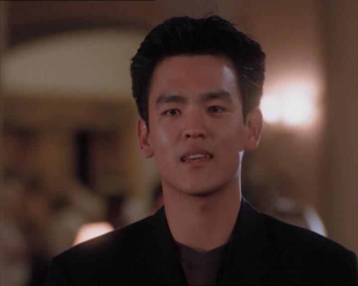 Charmed-Online_dot_net-1x04DeadManDating0604.jpg Charmed-Online_dot_net-1x04DeadManDating0604.jpg