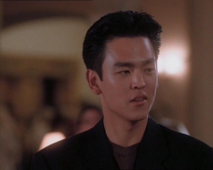 Charmed-Online_dot_net-1x04DeadManDating0605.jpg Charmed-Online_dot_net-1x04DeadManDating0605.jpg