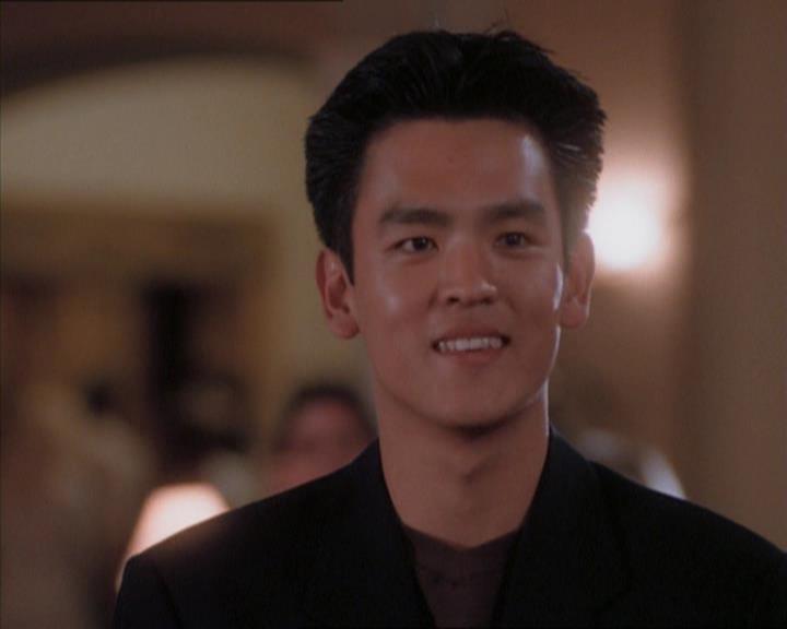 Charmed-Online_dot_net-1x04DeadManDating0606.jpg Charmed-Online_dot_net-1x04DeadManDating0606.jpg