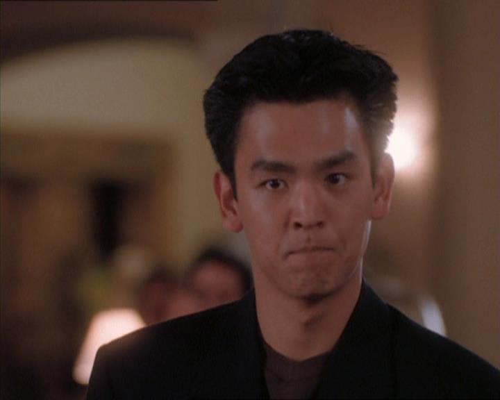 Charmed-Online_dot_net-1x04DeadManDating0610.jpg Charmed-Online_dot_net-1x04DeadManDating0610.jpg