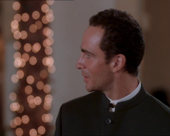 Charmed-Online_dot_net-1x04DeadManDating0617.jpg Charmed-Online_dot_net-1x04DeadManDating0617.jpg