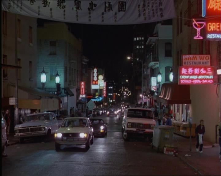 Charmed-Online_dot_net-1x04DeadManDating0717.jpg Charmed-Online_dot_net-1x04DeadManDating0717.jpg