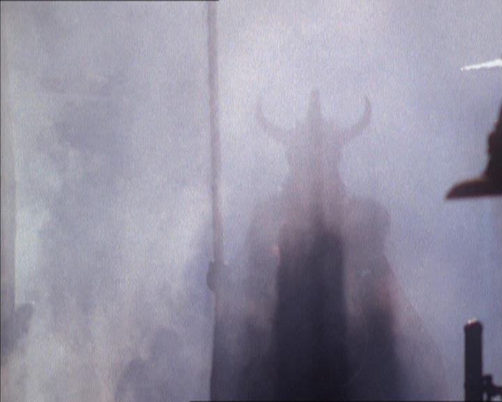 Charmed-Online_dot_net-1x04DeadManDating0759.jpg Charmed-Online_dot_net-1x04DeadManDating0759.jpg