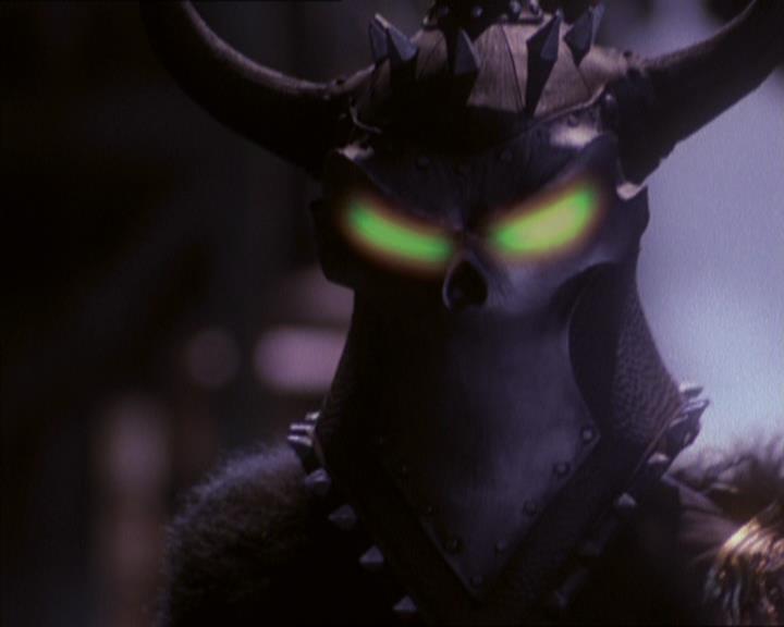 Charmed-Online_dot_net-1x04DeadManDating0801.jpg Charmed-Online_dot_net-1x04DeadManDating0801.jpg