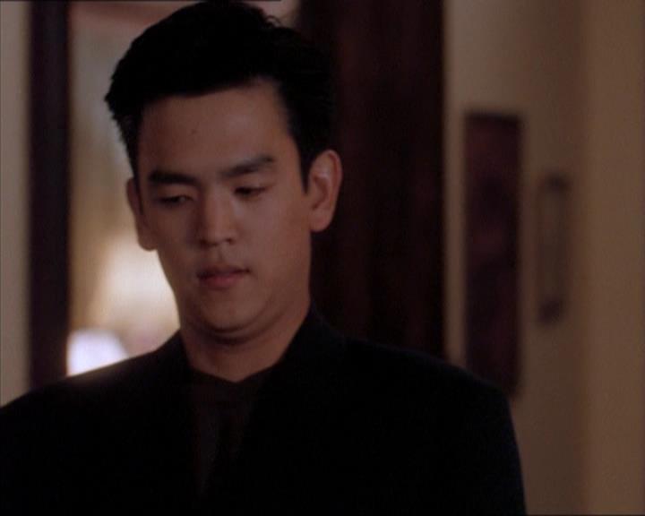 Charmed-Online_dot_net-1x04DeadManDating0832.jpg