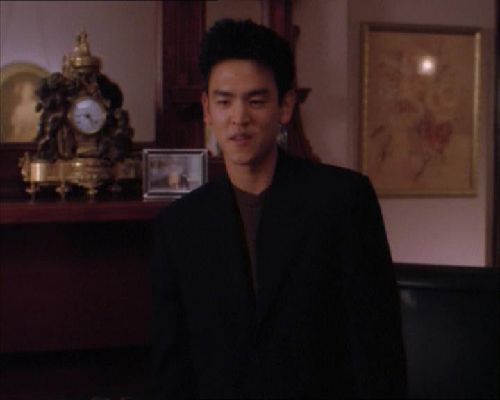 Charmed-Online_dot_net-1x04DeadManDating1031.jpg Charmed-Online_dot_net-1x04DeadManDating1031.jpg