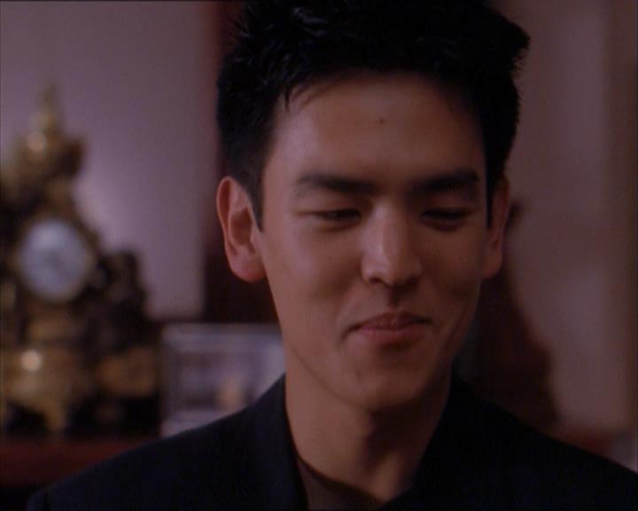 Charmed-Online_dot_net-1x04DeadManDating1059.jpg Charmed-Online_dot_net-1x04DeadManDating1059.jpg