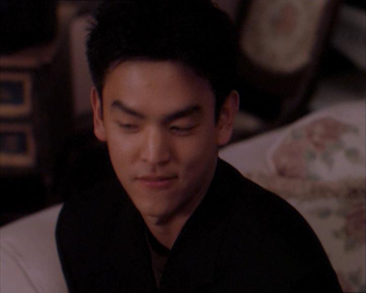 Charmed-Online_dot_net-1x04DeadManDating1101.jpg Charmed-Online_dot_net-1x04DeadManDating1101.jpg