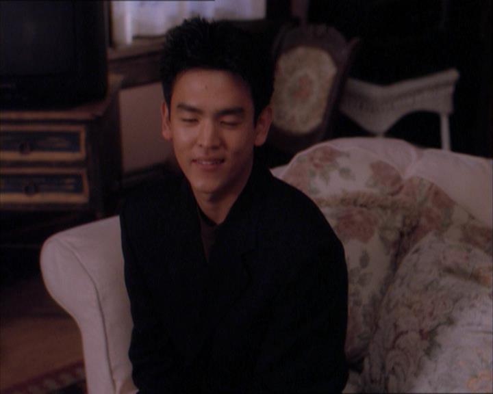 Charmed-Online_dot_net-1x04DeadManDating1108.jpg Charmed-Online_dot_net-1x04DeadManDating1108.jpg