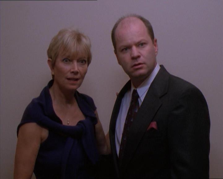 Charmed-Online_dot_net-1x04DeadManDating1176.jpg Charmed-Online_dot_net-1x04DeadManDating1176.jpg