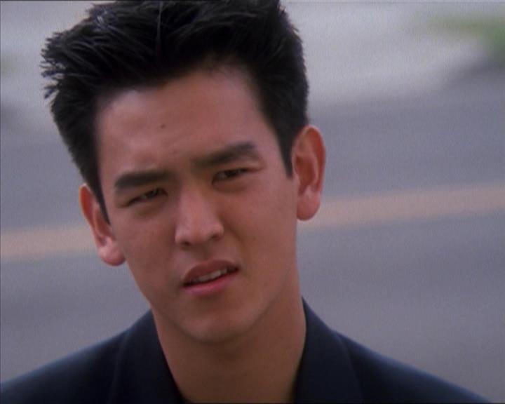 Charmed-Online_dot_net-1x04DeadManDating1310.jpg Charmed-Online_dot_net-1x04DeadManDating1310.jpg