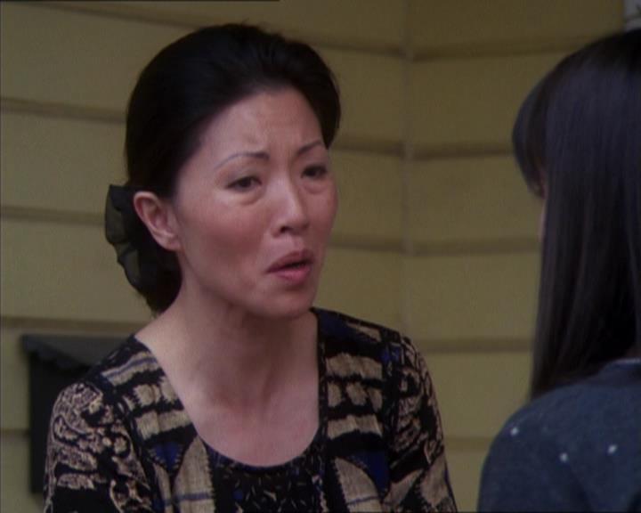 Charmed-Online_dot_net-1x04DeadManDating1316.jpg Charmed-Online_dot_net-1x04DeadManDating1316.jpg