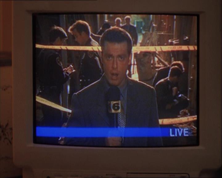 Charmed-Online_dot_net-1x04DeadManDating1470.jpg Charmed-Online_dot_net-1x04DeadManDating1470.jpg