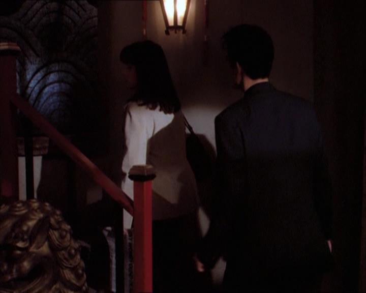 Charmed-Online_dot_net-1x04DeadManDating1541.jpg Charmed-Online_dot_net-1x04DeadManDating1541.jpg