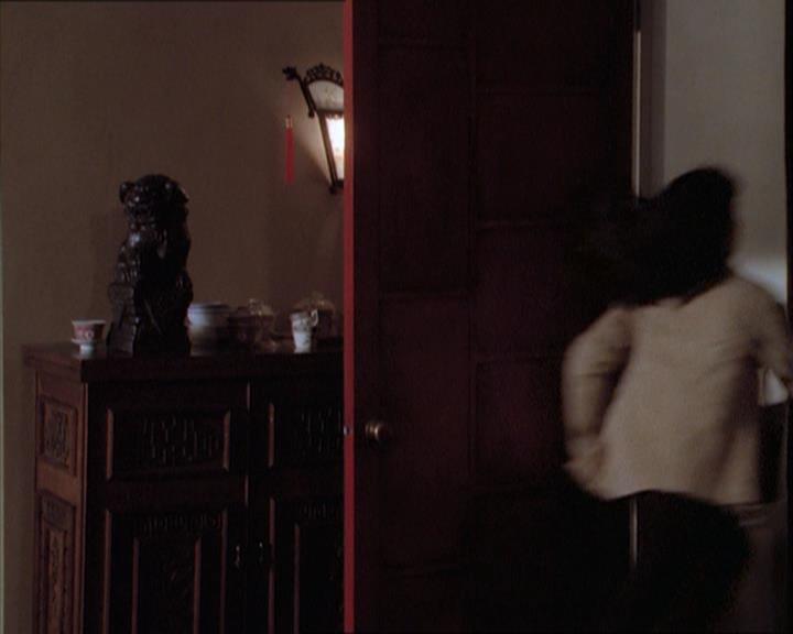 Charmed-Online_dot_net-1x04DeadManDating1571.jpg Charmed-Online_dot_net-1x04DeadManDating1571.jpg