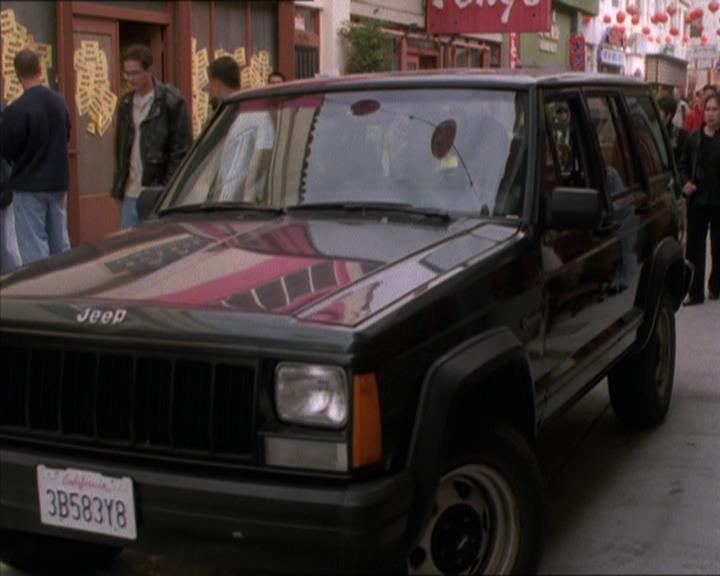 Charmed-Online_dot_net-1x04DeadManDating1581.jpg Charmed-Online_dot_net-1x04DeadManDating1581.jpg