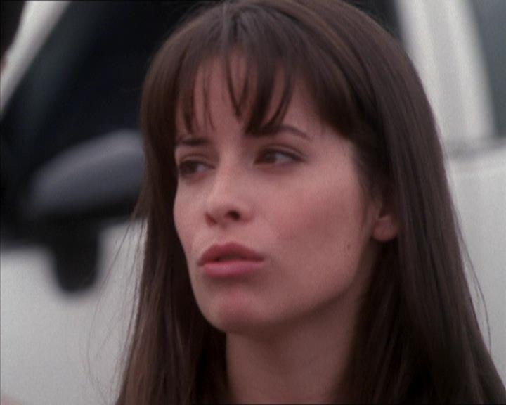 Charmed-Online_dot_net-1x04DeadManDating1675.jpg Charmed-Online_dot_net-1x04DeadManDating1675.jpg