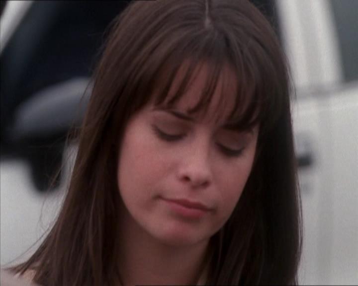 Charmed-Online_dot_net-1x04DeadManDating1678.jpg Charmed-Online_dot_net-1x04DeadManDating1678.jpg