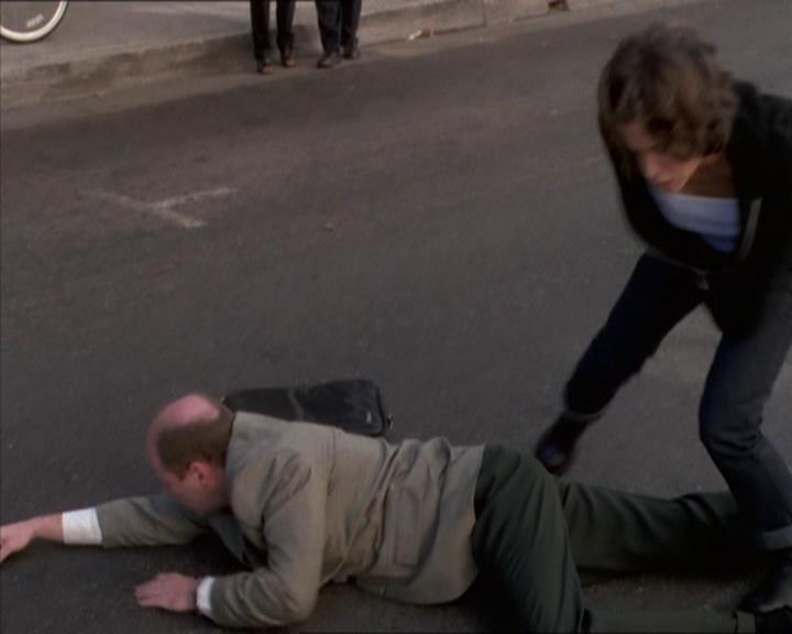 Charmed-Online_dot_net-1x04DeadManDating1759.jpg Charmed-Online_dot_net-1x04DeadManDating1759.jpg