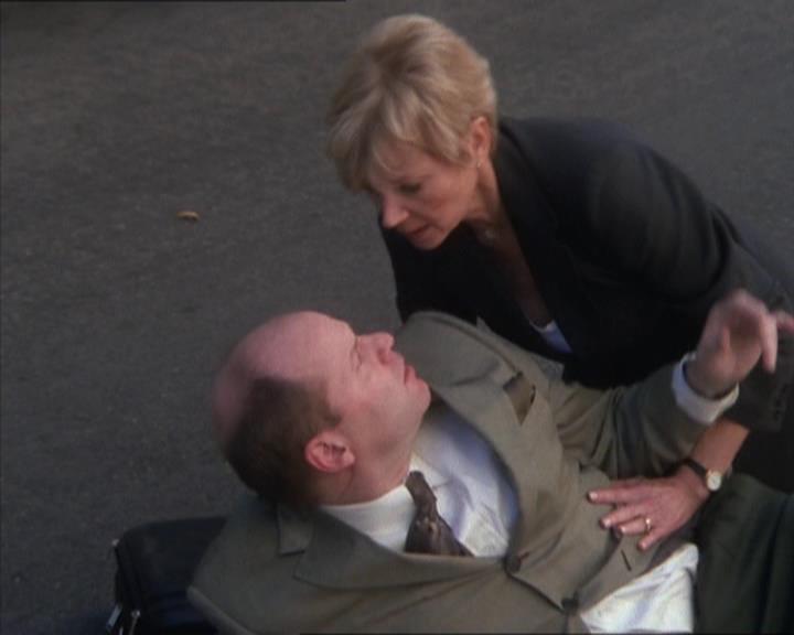 Charmed-Online_dot_net-1x04DeadManDating1767.jpg Charmed-Online_dot_net-1x04DeadManDating1767.jpg