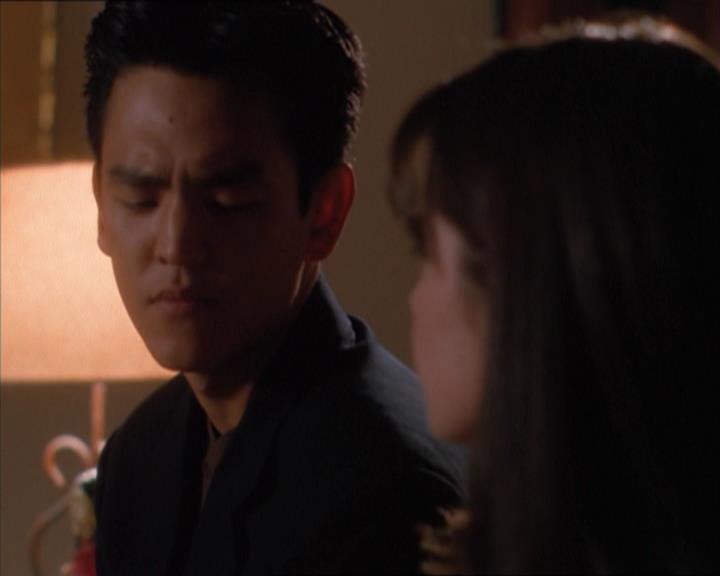 Charmed-Online_dot_net-1x04DeadManDating1853.jpg Charmed-Online_dot_net-1x04DeadManDating1853.jpg