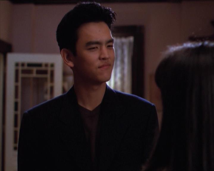 Charmed-Online_dot_net-1x04DeadManDating1966.jpg