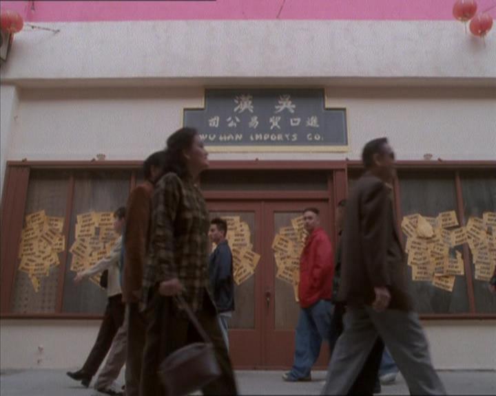 Charmed-Online_dot_net-1x04DeadManDating2039.jpg Charmed-Online_dot_net-1x04DeadManDating2039.jpg