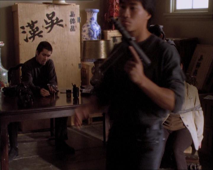 Charmed-Online_dot_net-1x04DeadManDating2040.jpg Charmed-Online_dot_net-1x04DeadManDating2040.jpg