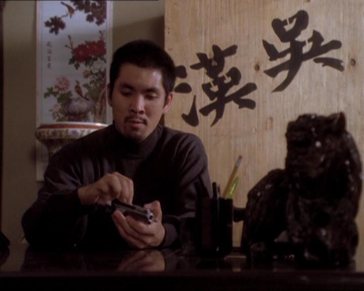 Charmed-Online_dot_net-1x04DeadManDating2043.jpg Charmed-Online_dot_net-1x04DeadManDating2043.jpg