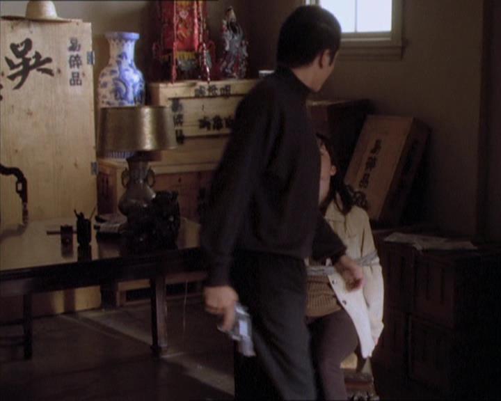 Charmed-Online_dot_net-1x04DeadManDating2059.jpg Charmed-Online_dot_net-1x04DeadManDating2059.jpg