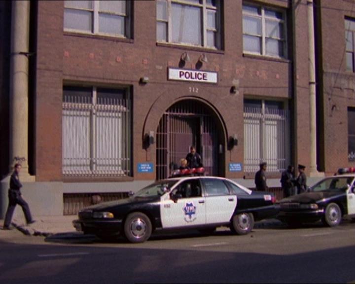 Charmed-Online_dot_net-1x04DeadManDating2072.jpg Charmed-Online_dot_net-1x04DeadManDating2072.jpg