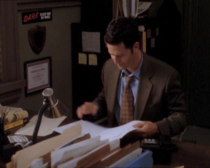 Charmed-Online_dot_net-1x04DeadManDating2077.jpg Charmed-Online_dot_net-1x04DeadManDating2077.jpg