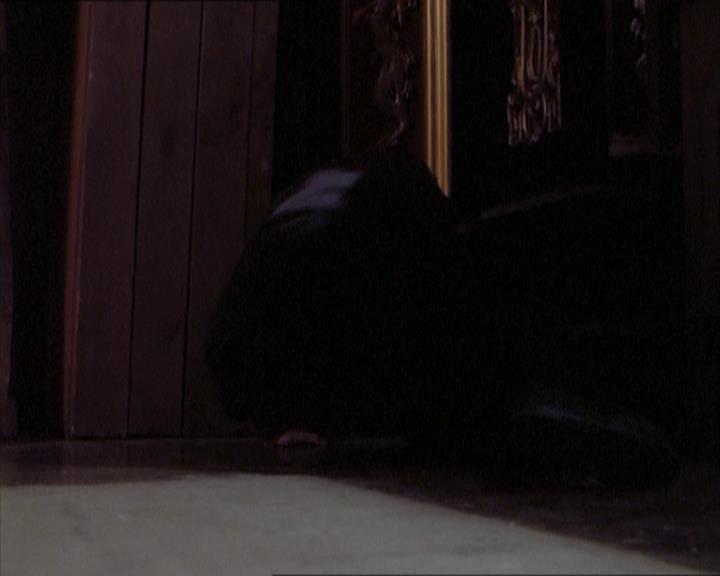 Charmed-Online_dot_net-1x04DeadManDating2136.jpg Charmed-Online_dot_net-1x04DeadManDating2136.jpg