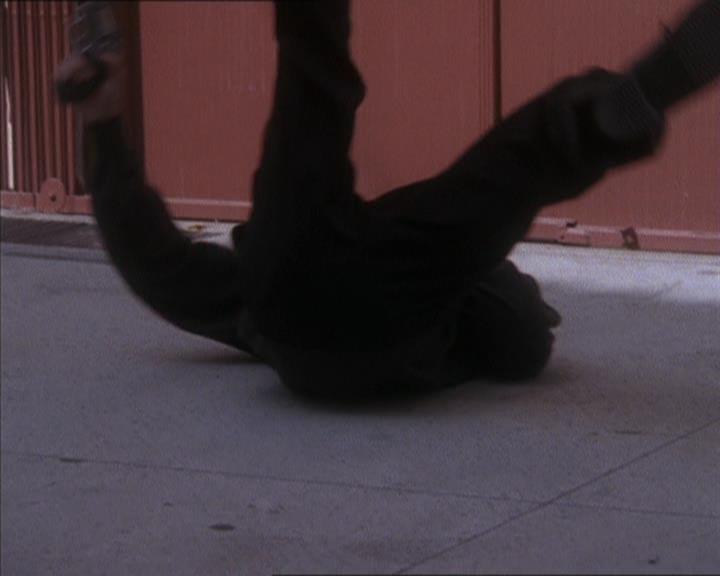 Charmed-Online_dot_net-1x04DeadManDating2149.jpg Charmed-Online_dot_net-1x04DeadManDating2149.jpg