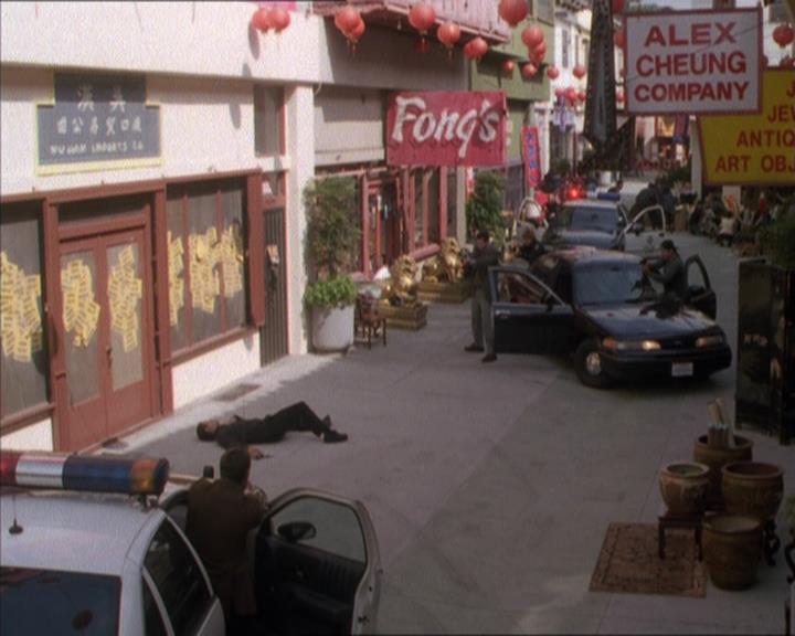 Charmed-Online_dot_net-1x04DeadManDating2152.jpg Charmed-Online_dot_net-1x04DeadManDating2152.jpg