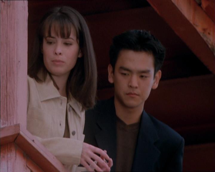 Charmed-Online_dot_net-1x04DeadManDating2158.jpg Charmed-Online_dot_net-1x04DeadManDating2158.jpg