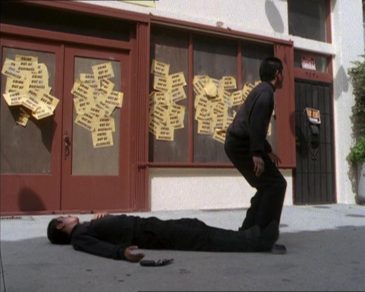 Charmed-Online_dot_net-1x04DeadManDating2173.jpg Charmed-Online_dot_net-1x04DeadManDating2173.jpg