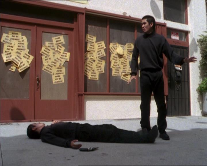 Charmed-Online_dot_net-1x04DeadManDating2176.jpg Charmed-Online_dot_net-1x04DeadManDating2176.jpg